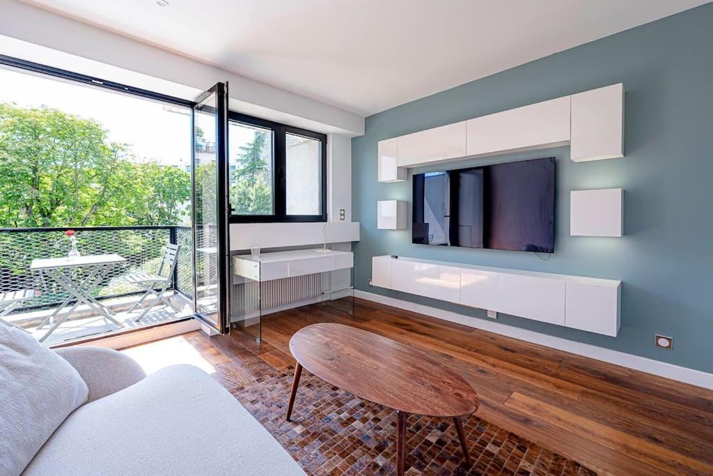 Trendy ,quit And Chic Appartement