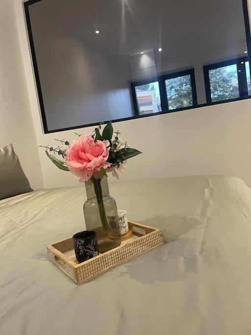 Trendy ,quit And Chic Appartement Parijs