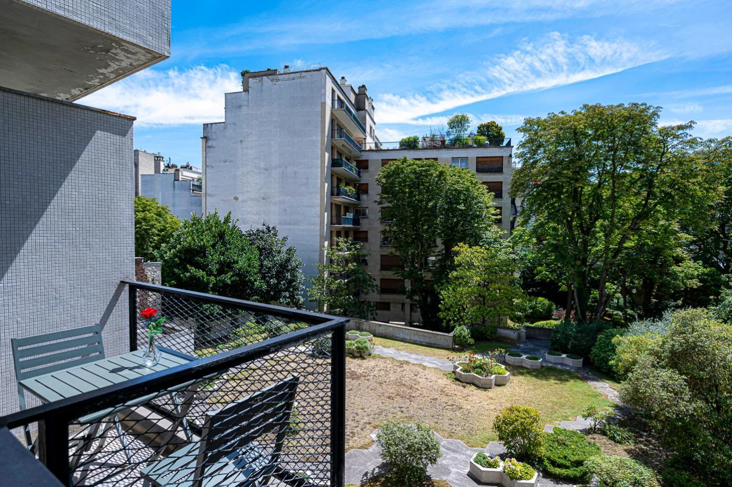 Trendy ,quit And Chic Appartement
